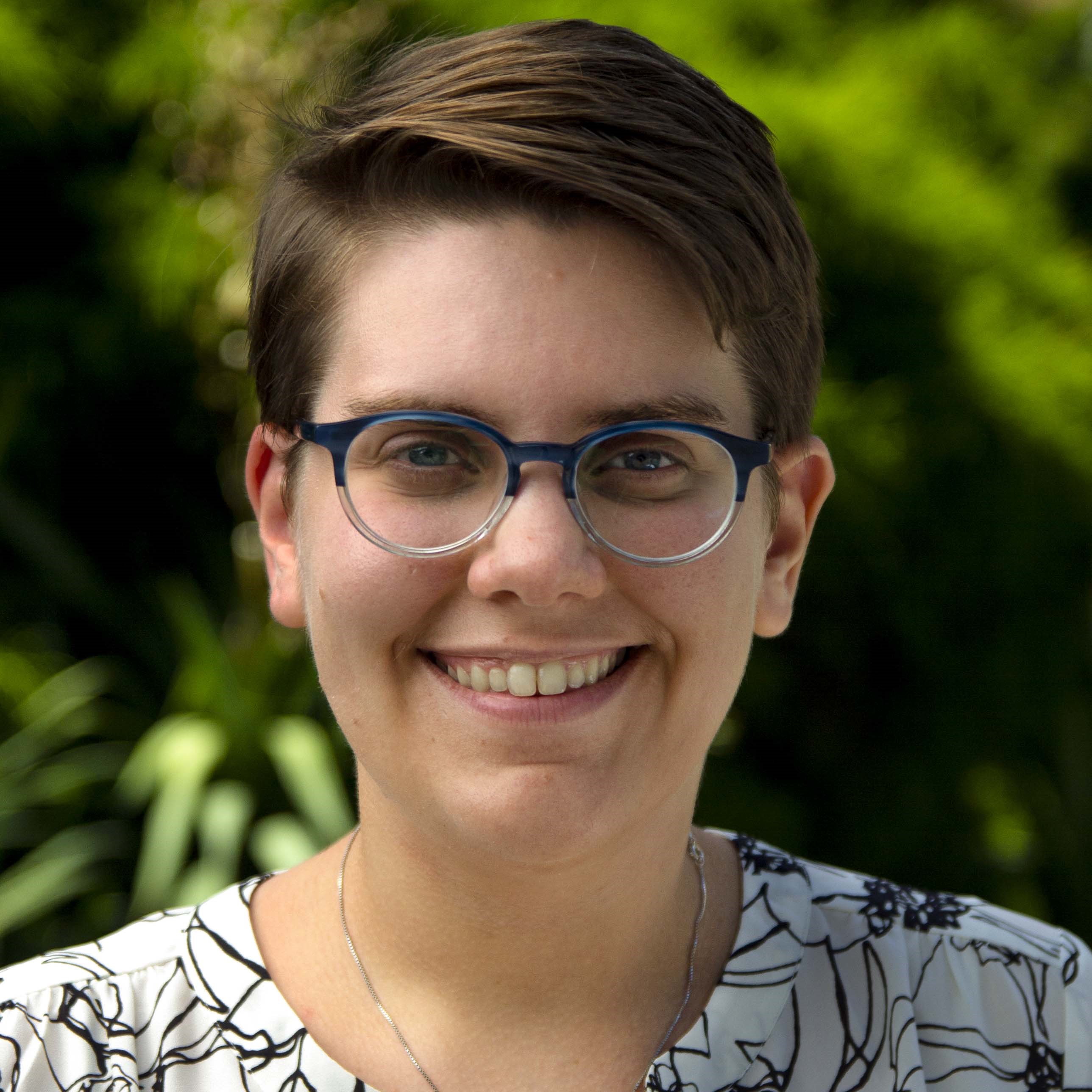 Headshot of Lydia Bello