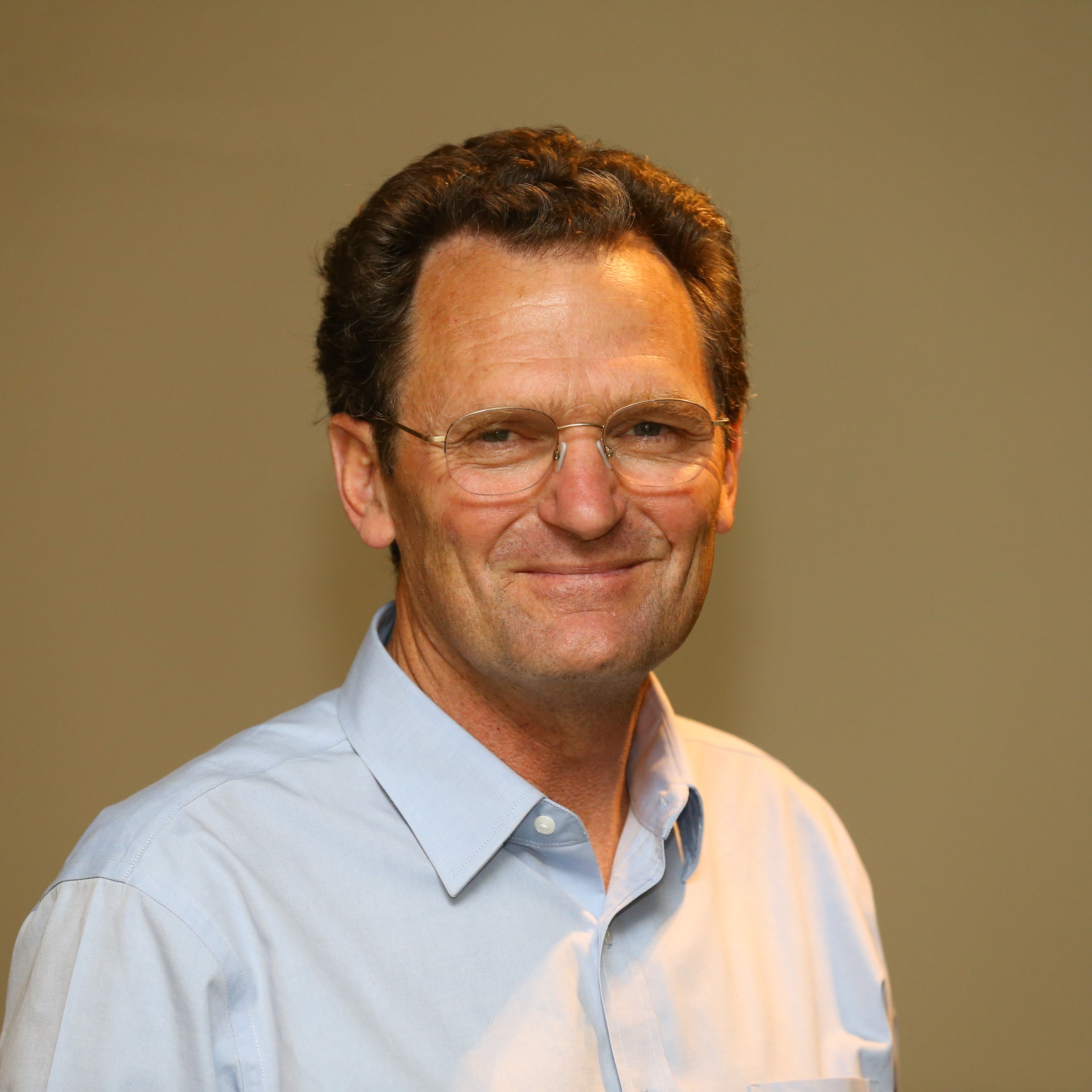 Headshot of Craig Seasholes 